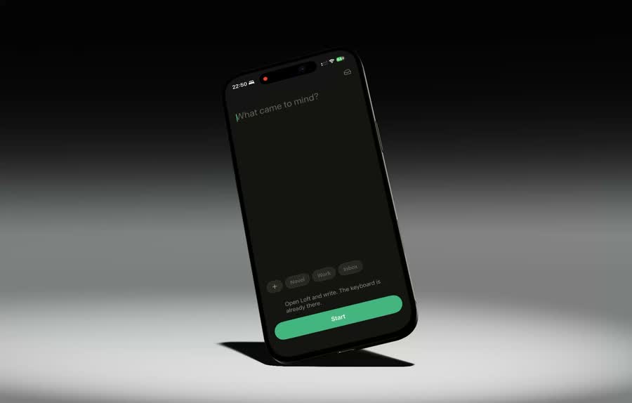 The Loft capture screen: an idea written at the top, with the row of project chips below.